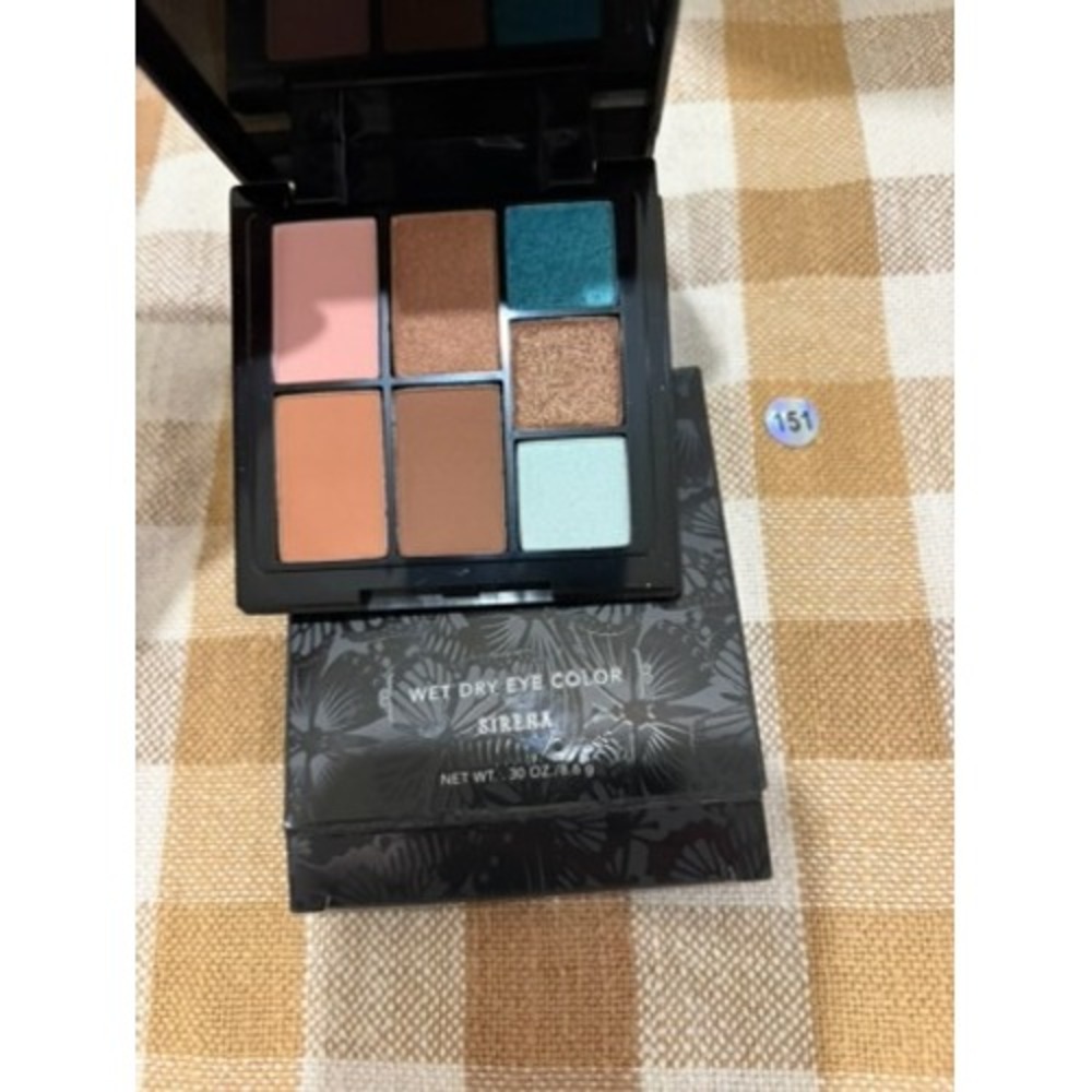 Sirena Wet Dry Eye Color Palette 6 Shades Matte Shimmer 0.30oz 8.6g New in Box